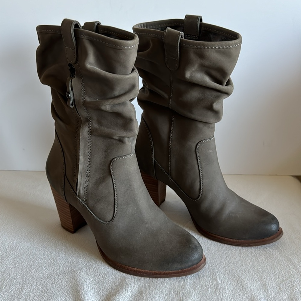 UGG Women's Heeled Boots in Olive